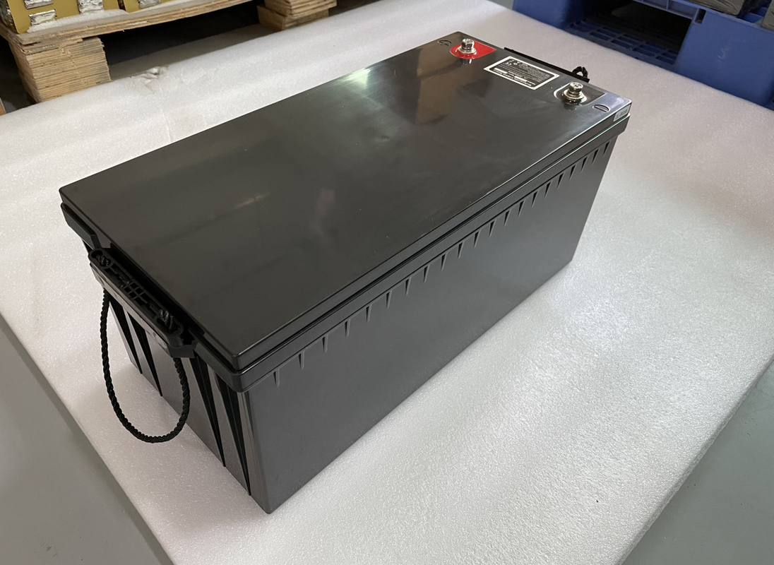 حزم بطارية ليثيوم أيون 24v 100AH ​​، بطارية Lifepo4 لتخزين الطاقة الشمسية
